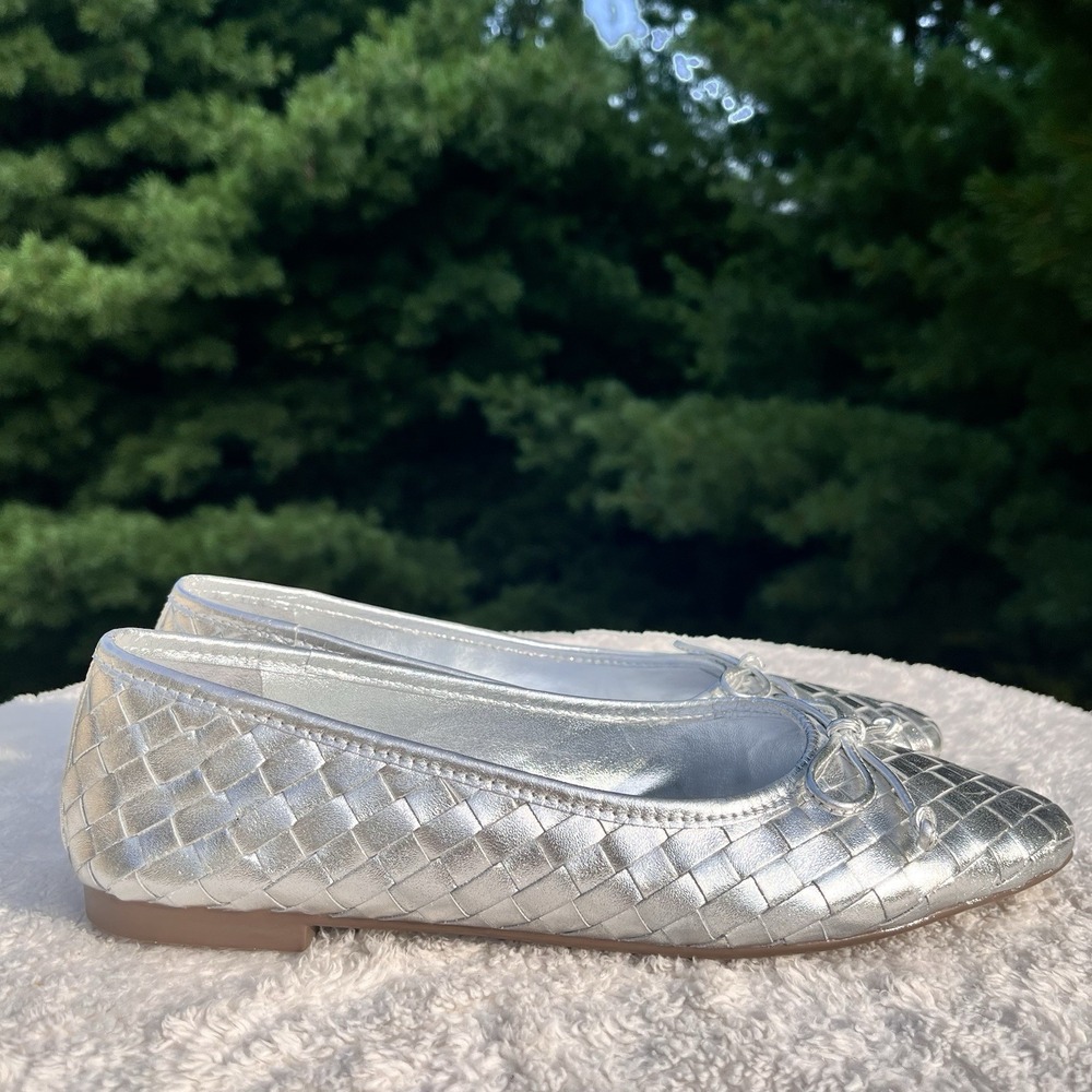 Schutz Arissa Ballet Flats Womens Size 7 Silver Woven Leather Slipon Shoe Brazil